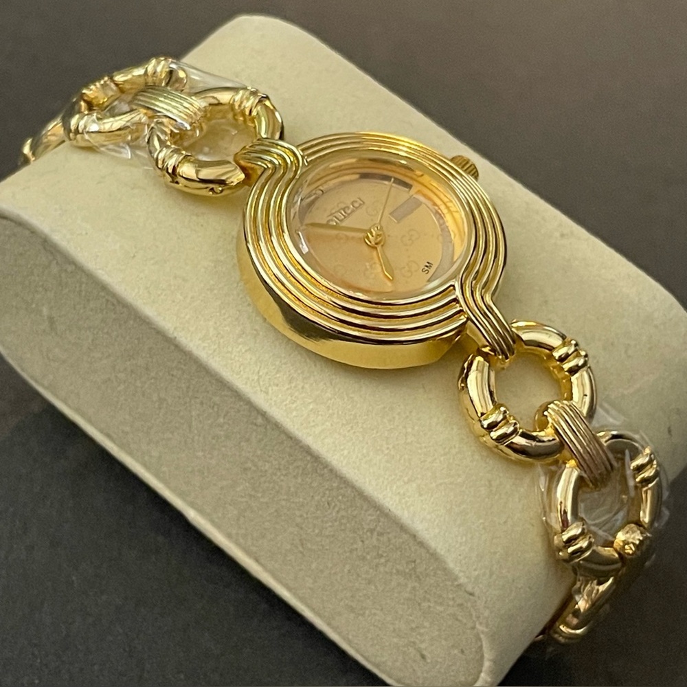 Women’s Fashion Gold Bracelet Watch Round Face Chain Strap